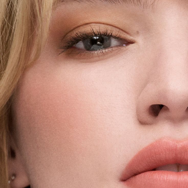 BLUSH EN POLVO PURE MATTE COLOR THE SCULPTING BLUSH BLUSH EN POLVO PURE MATTE COLOR THE SCULPTING BLUSH