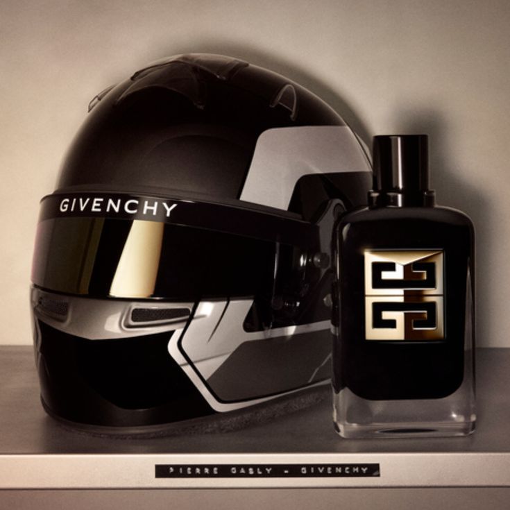 GENTLEMAN SOCIETY AMBREE
