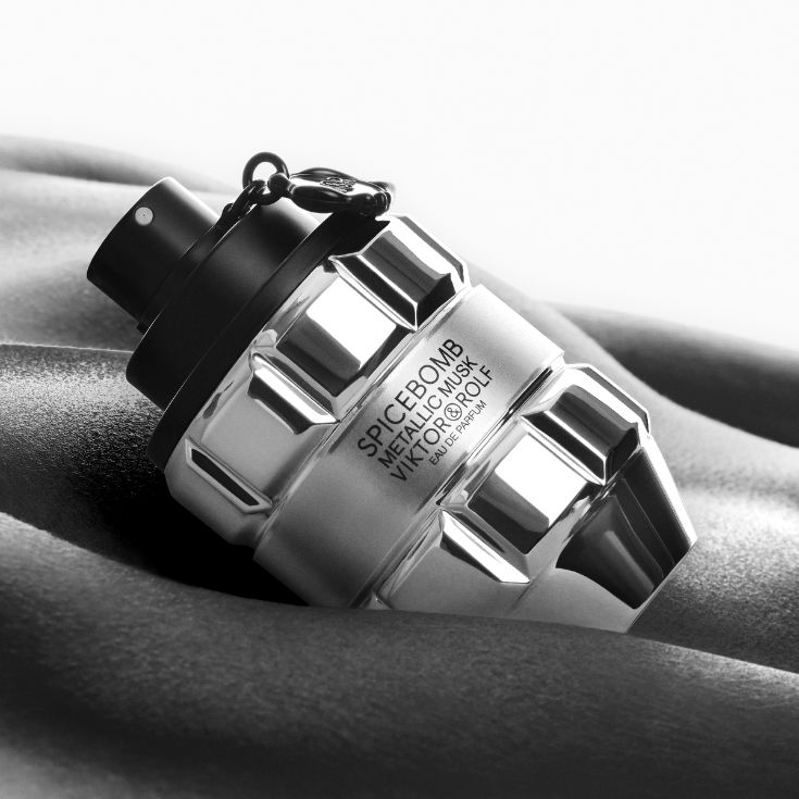 SPICEBOMB METALLIC MUSK EAU DE PARFUM